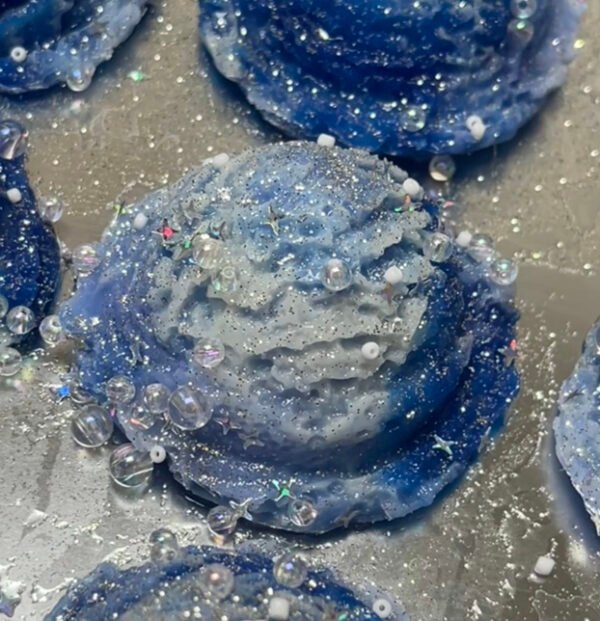 Ocean Jewel Ice Cream Scoop Squishy - A Crystal Blue Delight!
